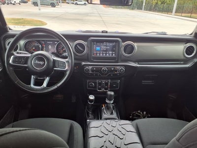 2021 Jeep Gladiator Overland