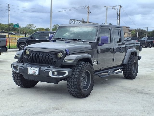 2021 Jeep Gladiator Overland