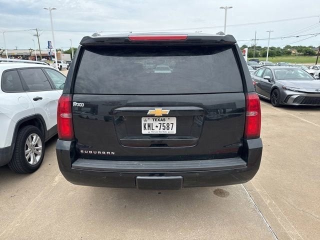 2017 Chevrolet Suburban LT
