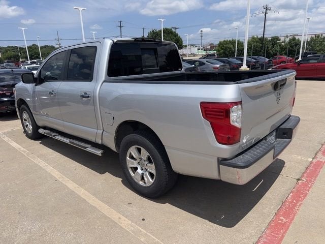 2019 Nissan Titan SV