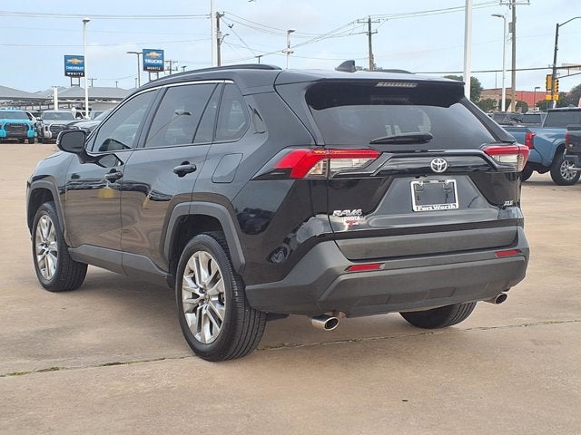 2025 Toyota RAV4 XLE Premium