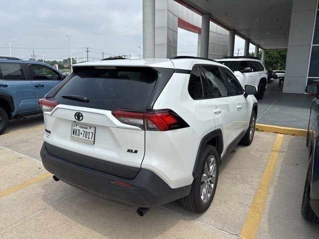 2025 Toyota RAV4 XLE Premium