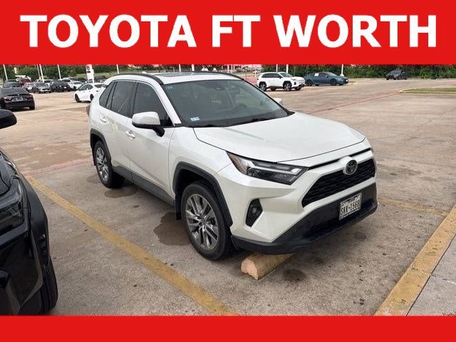 2022 Toyota RAV4 XLE Premium