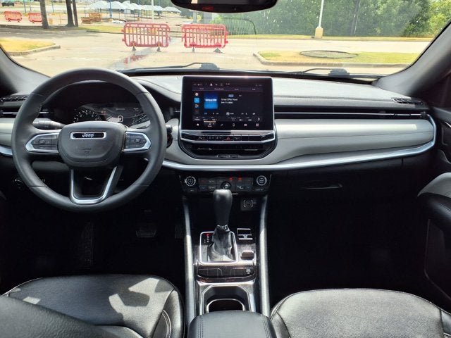 2025 Jeep Compass Limited - Photo 11