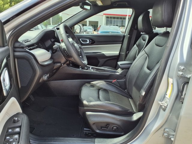 2025 Jeep Compass Limited - Photo 24