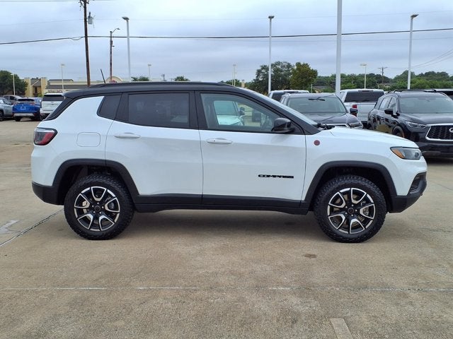 2025 Jeep Compass Trailhawk - Photo 10