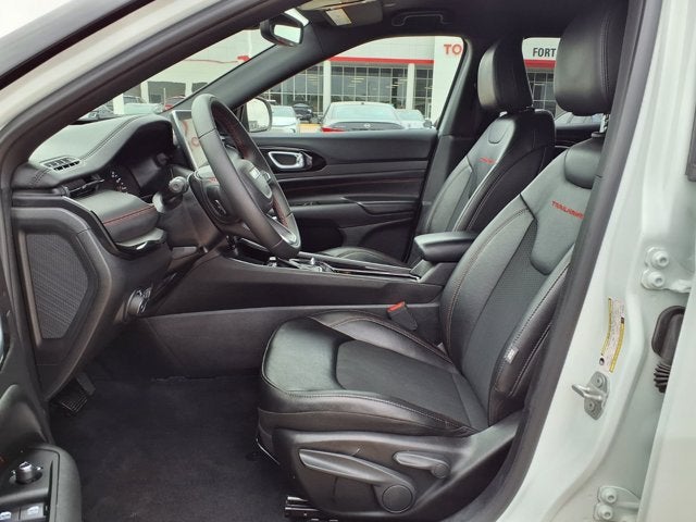 2025 Jeep Compass Trailhawk - Photo 25