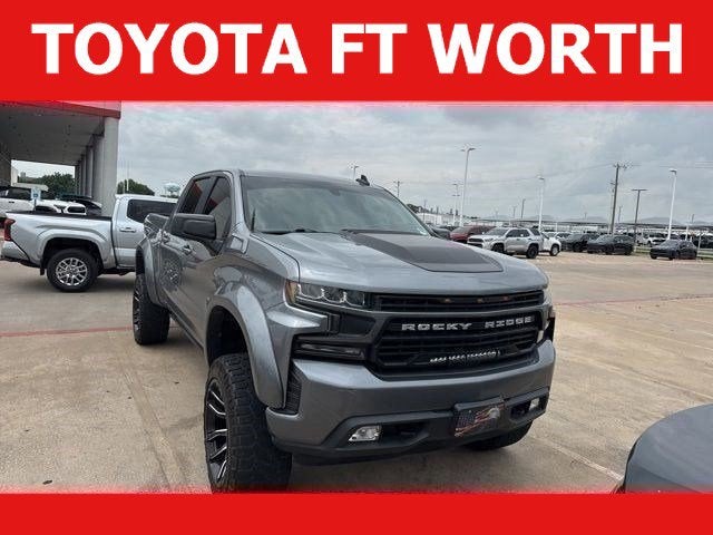 2020 Chevrolet Silverado 1500 RST 4X4 Crew Cab Short Box's photo