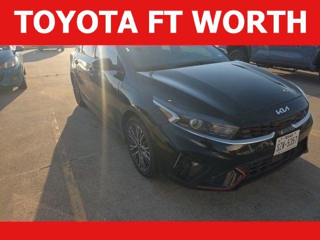 2023 Kia Forte GT-Line AT's photo
