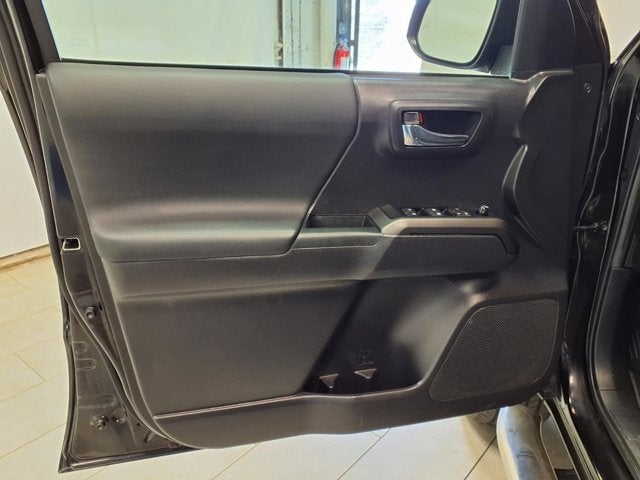 2022 Toyota Tacoma 2WD TRD Sport