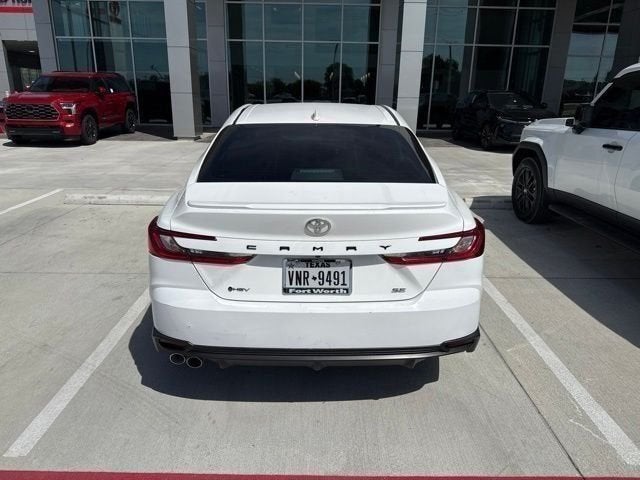 2025 Toyota Camry SE