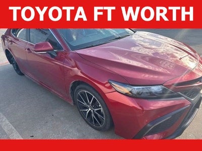 2022 Toyota Camry SE