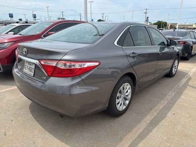 2016 Toyota Camry LE