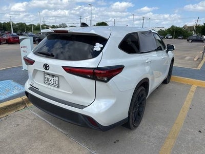 2022 Toyota Highlander L