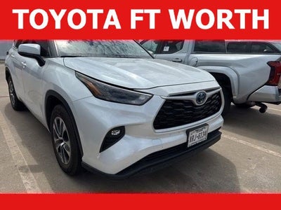 2024 Toyota Highlander XLE