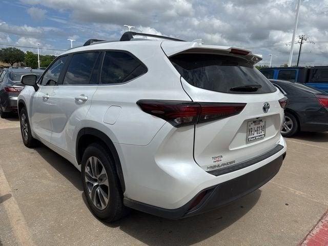 2024 Toyota Highlander XLE