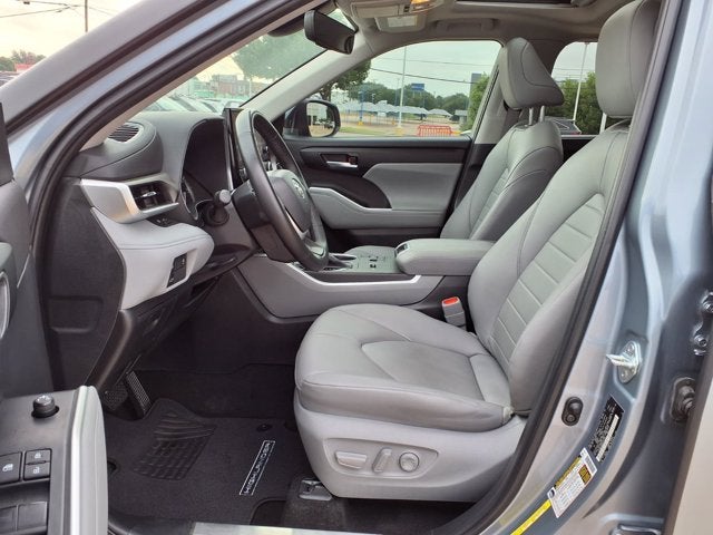 2023 Toyota Highlander XLE