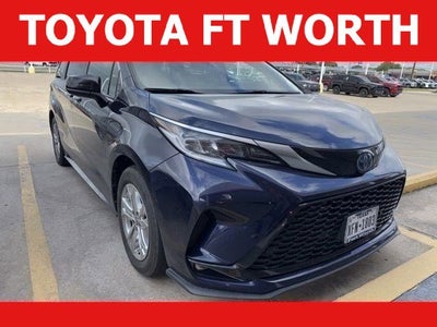 2022 Toyota Sienna XSE