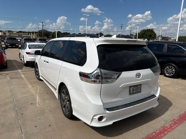 2018 Toyota Sienna SE