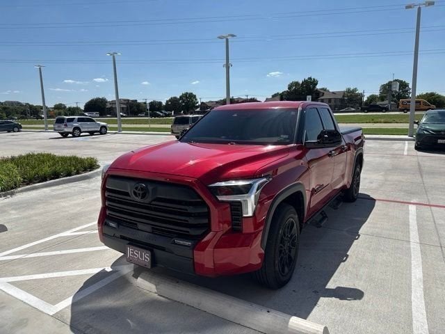 2022 Toyota Tundra 2WD SR5