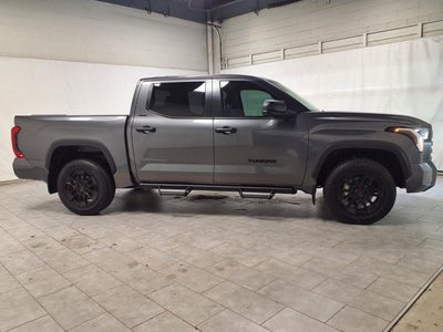 2024 Toyota Tundra 4WD SR5