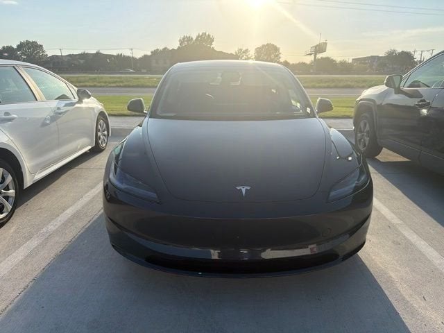 2025 Tesla Model 3 Long Range
