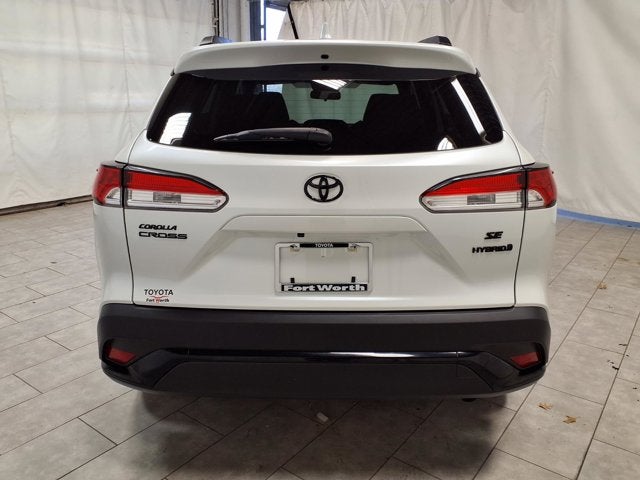 2024 Toyota Corolla Cross Hybrid SE