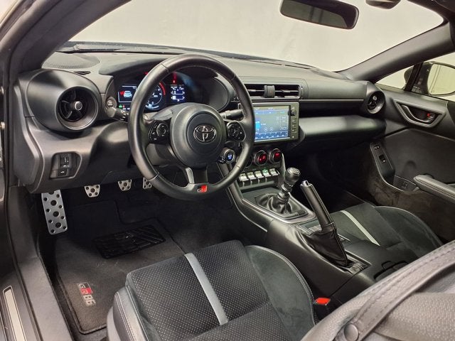 2025 Toyota GR86 Premium