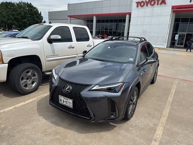 2024 Lexus UX 250h F SPORT Handling