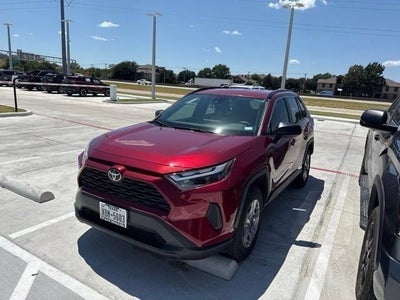 2025 Toyota RAV4 LE
