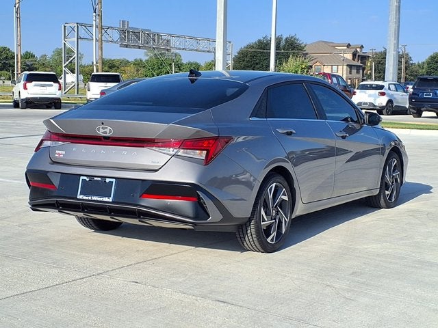2024 Hyundai Elantra Hybrid Limited