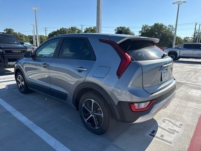 2025 Kia Niro LX