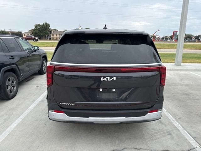 2025 Kia Carnival LXS