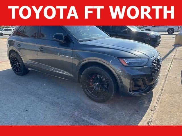 2021 Audi SQ5 Prestige's photo