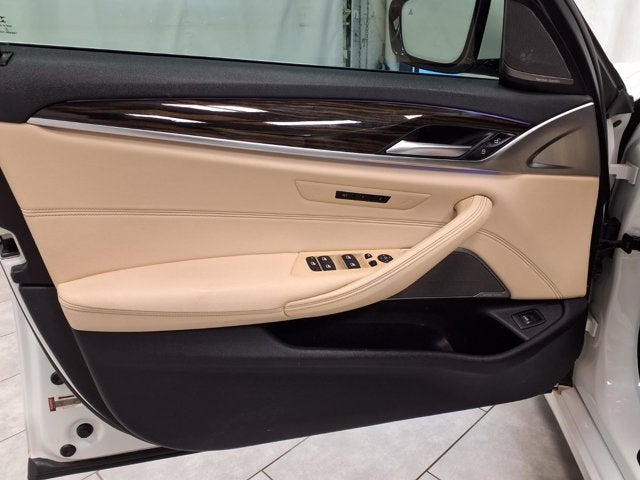 2022 BMW 5 Series 540i