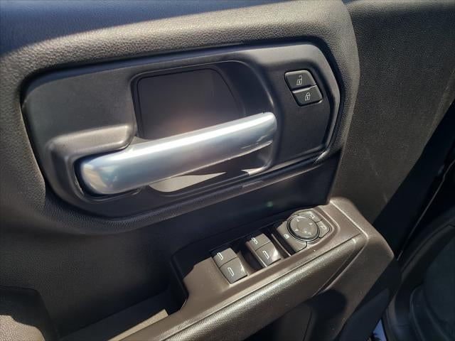 2021 Chevrolet Silverado Custom