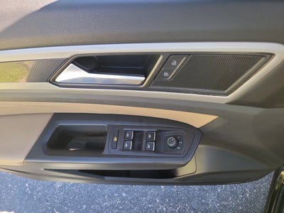 2022 Volkswagen Atlas Cross Sport 2.0T SE