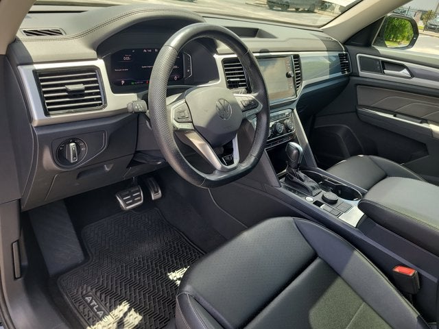 2023 Volkswagen Atlas 3.6L V6 SEL R-Line Black