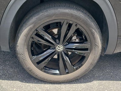 2023 Volkswagen Atlas 3.6L V6 SEL R-Line Black