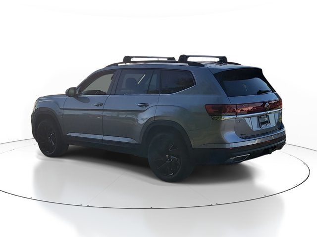 2024 Volkswagen Atlas 2.0T SE with Technology