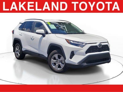 2025 Toyota RAV4 XLE