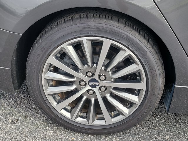 2020 Lincoln MKZ Standard