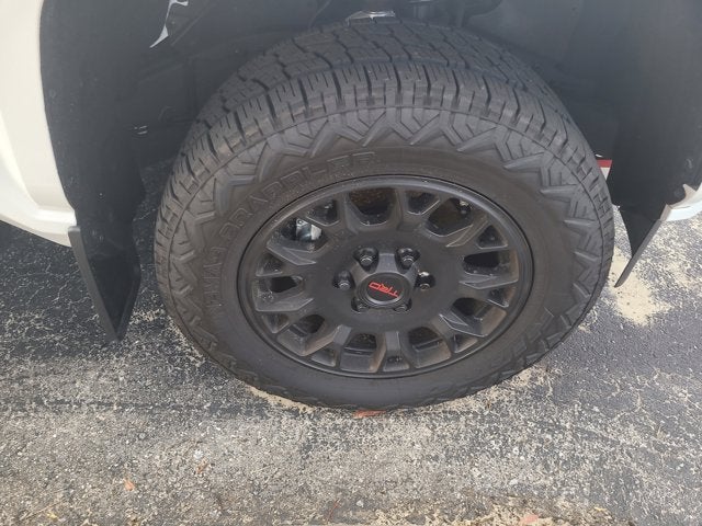 2025 Toyota TACOMA SR5 SR5