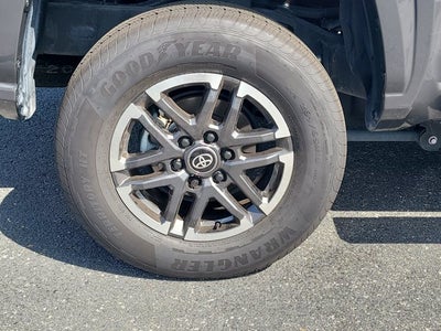 2024 Toyota Tacoma 2WD SR5