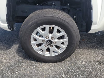 2025 Toyota Tacoma SR5