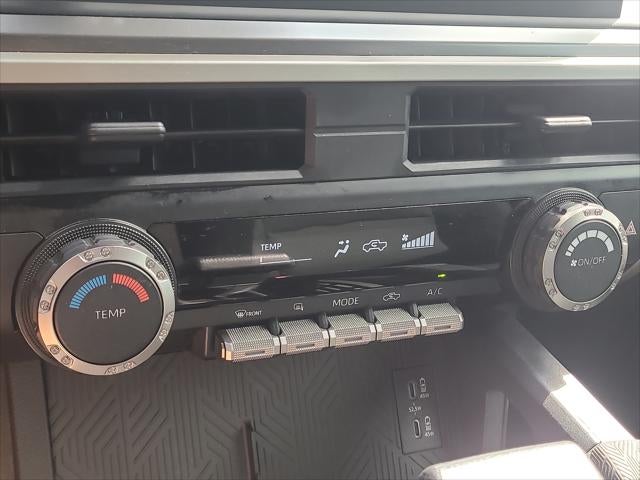 2024 Toyota TACOMA SR5 SR5