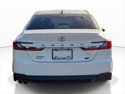 2025 Toyota Camry SE