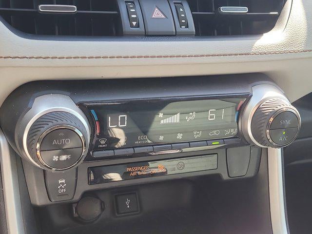 2022 Toyota RAV4 HYBRID Hybrid XLE Premium