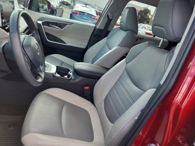 2021 Toyota RAV4 HYBRID Hybrid XLE Premium