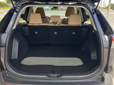 2025 Toyota RAV4 Hybrid Hybrid LE